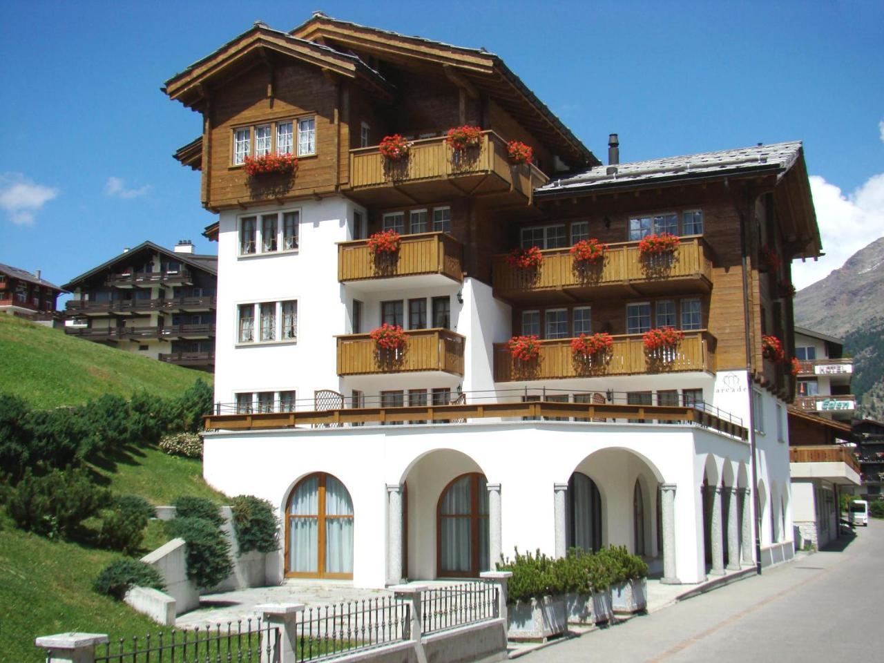 Arcade Apartments & Spa Зас-Фе Экстерьер фото